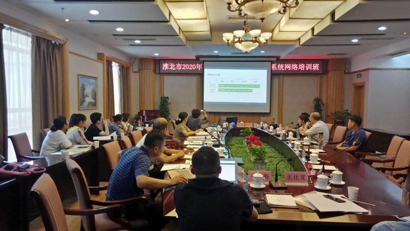 面试过程中，考生需要注意以下几点：